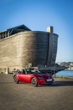 Mazda MX-5 Convertible Sport Tech 2020 года (UK)